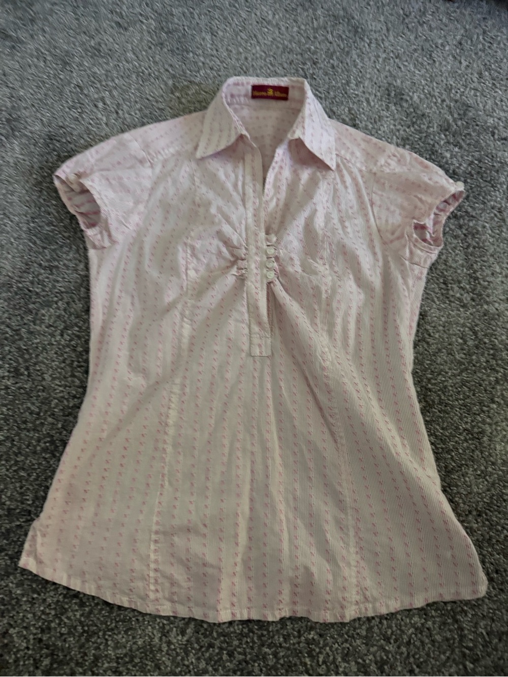 Light Pink Short-Sleeve Collared Blouse with Button Detail